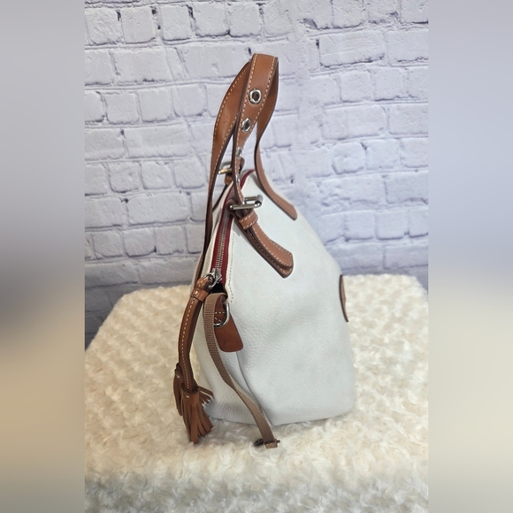 Dooney & Bourke Cream and Tan Shoulder Bag - Picture 9 of 15
